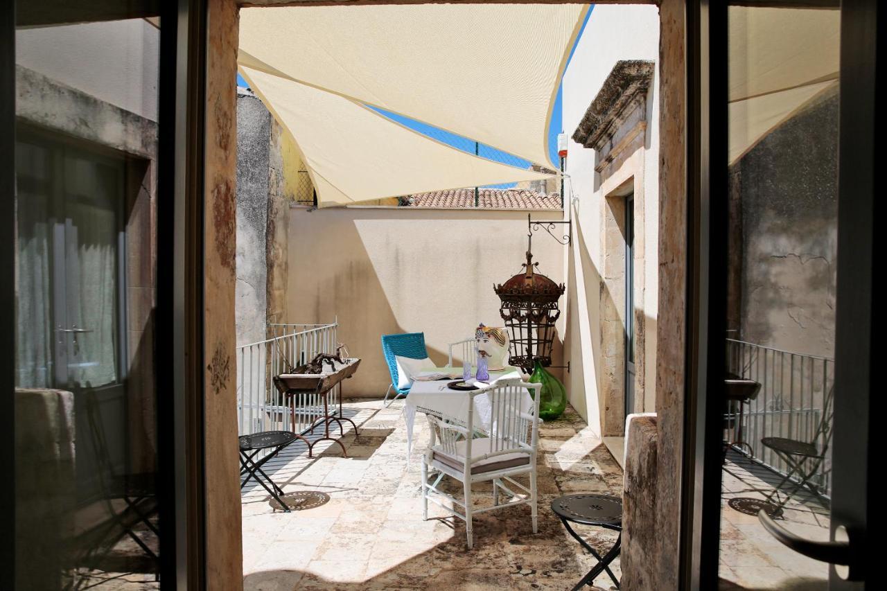 Dimora Di Catullo - Ospitalita Di Charme Villa Palazzolo Acreide Luaran gambar