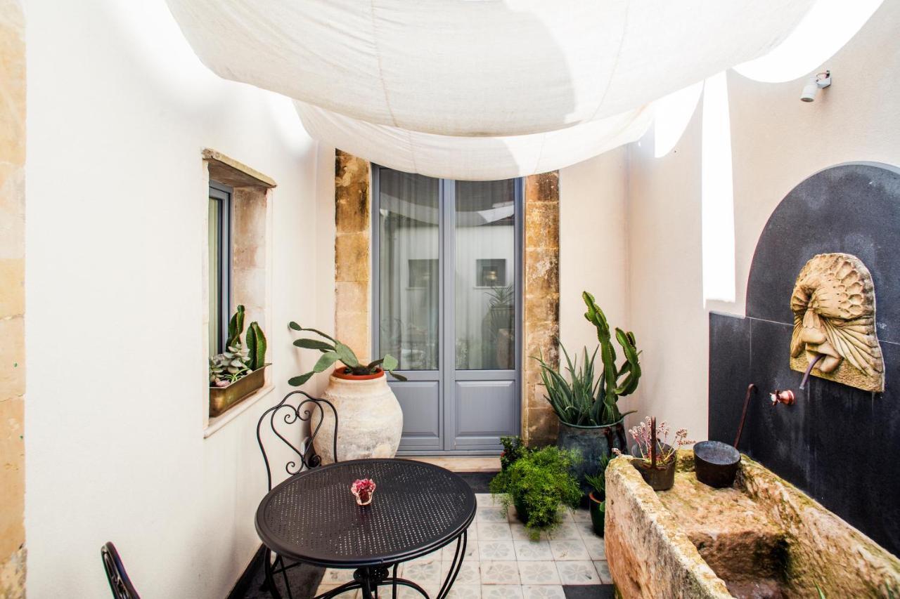 Dimora Di Catullo - Ospitalita Di Charme Villa Palazzolo Acreide Luaran gambar