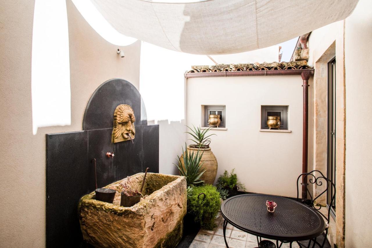 Dimora Di Catullo - Ospitalita Di Charme Villa Palazzolo Acreide Luaran gambar